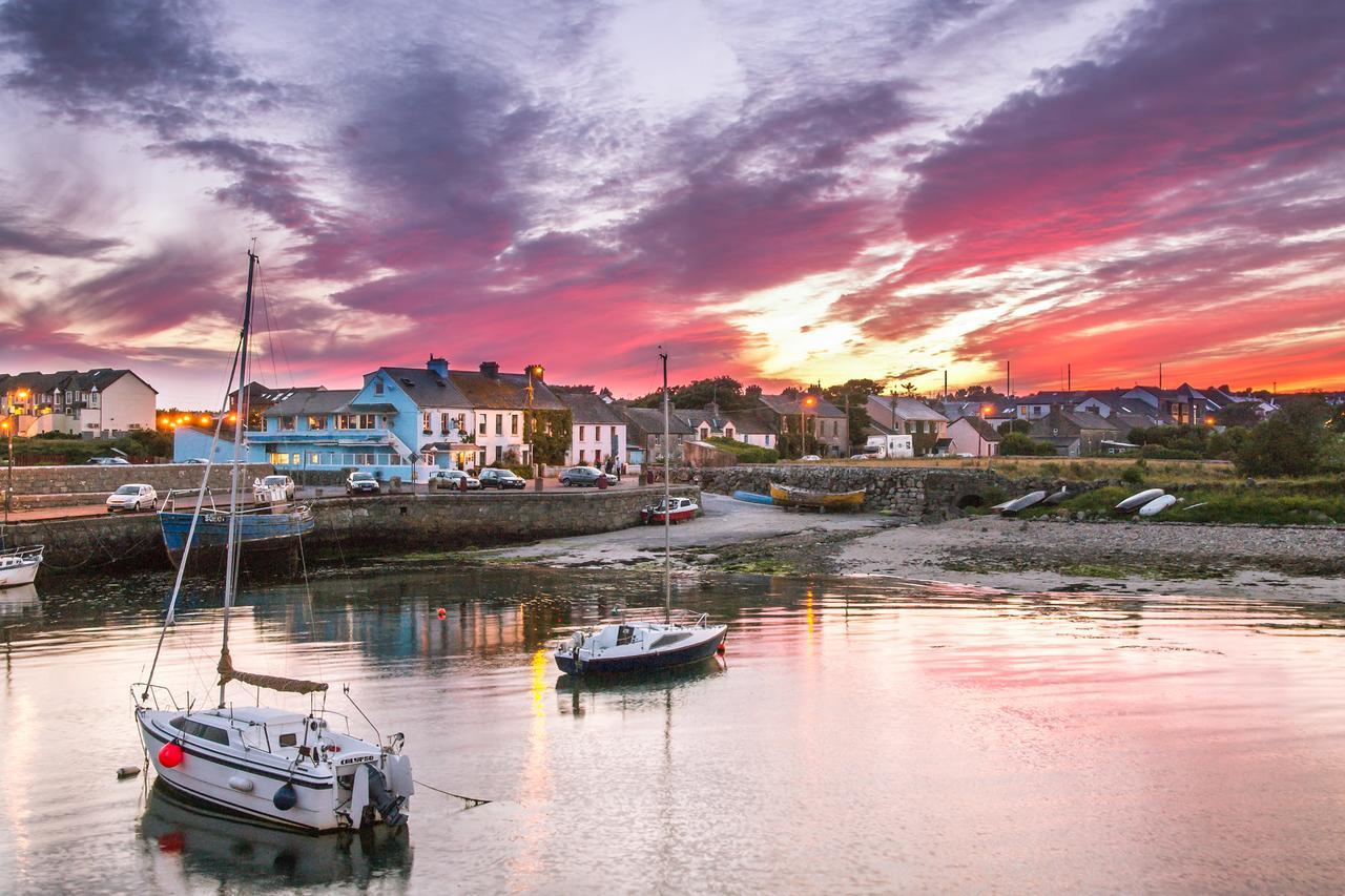 Galway Coast Cottages Barna  Eksteriør bilde